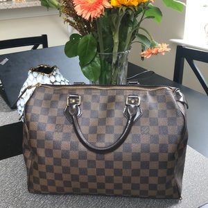 Louis Vuitton Speedy 30